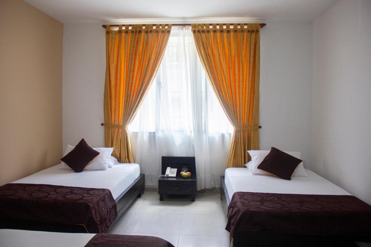 ميديلين Hotel Plazuela San Ignacio المظهر الخارجي الصورة