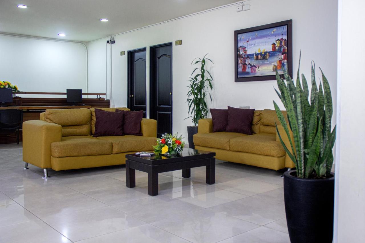 ميديلين Hotel Plazuela San Ignacio المظهر الخارجي الصورة