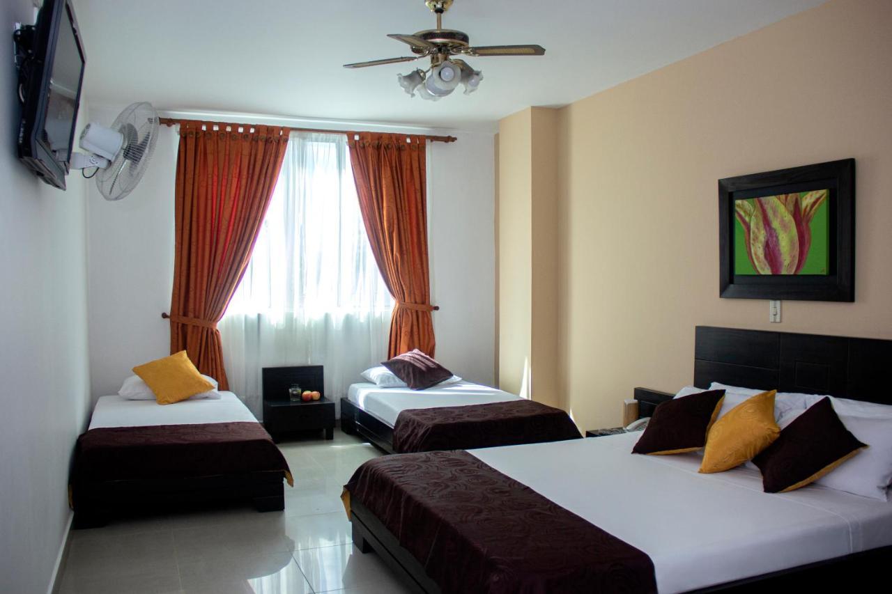 ميديلين Hotel Plazuela San Ignacio المظهر الخارجي الصورة