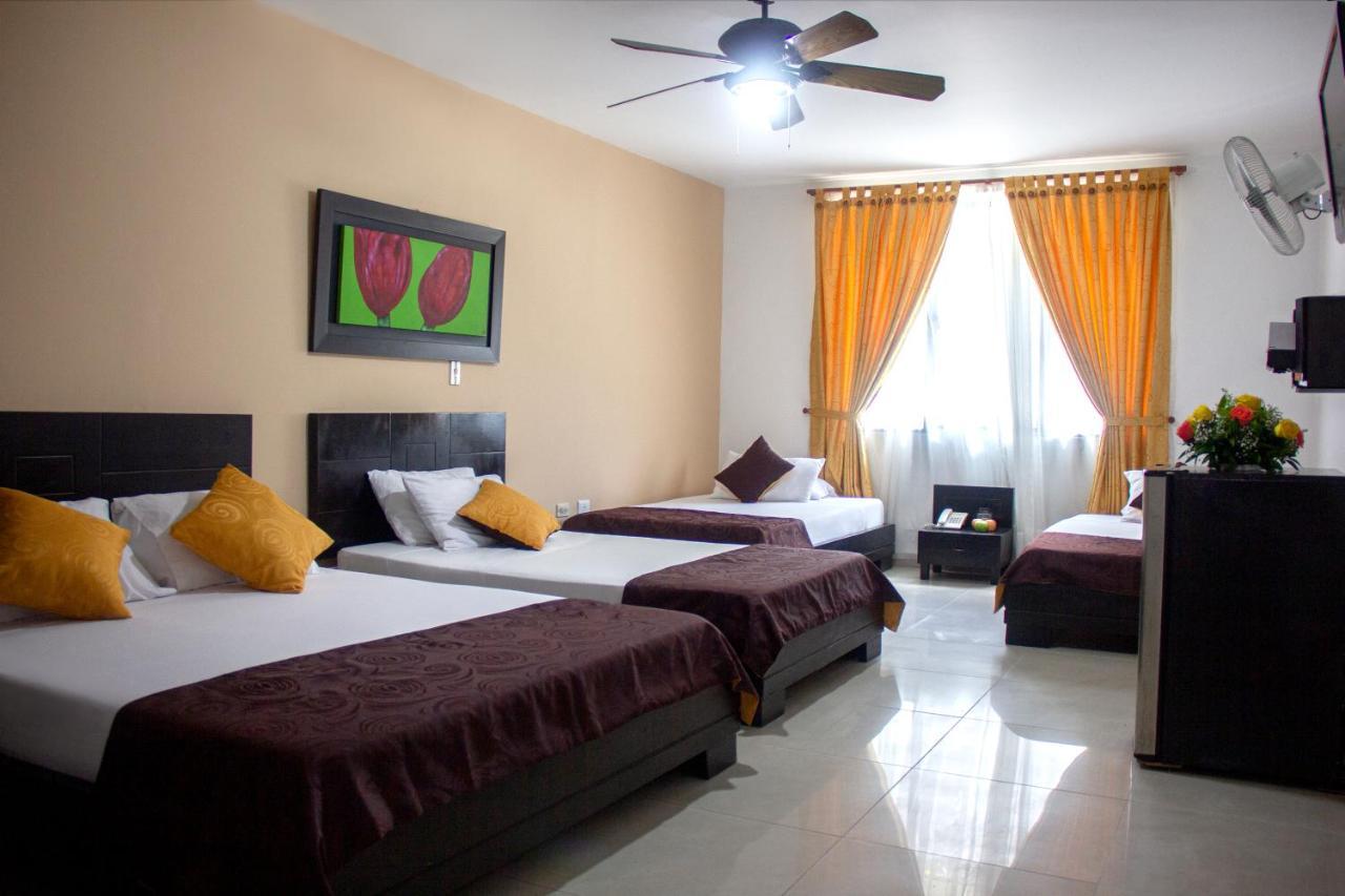 ميديلين Hotel Plazuela San Ignacio المظهر الخارجي الصورة