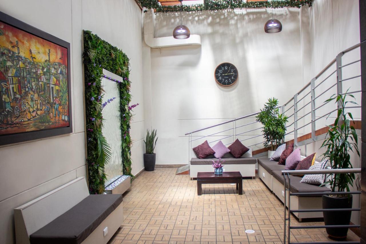 ميديلين Hotel Plazuela San Ignacio المظهر الخارجي الصورة