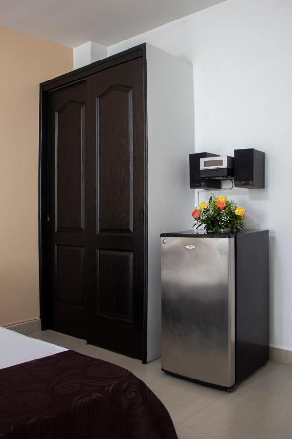 ميديلين Hotel Plazuela San Ignacio المظهر الخارجي الصورة