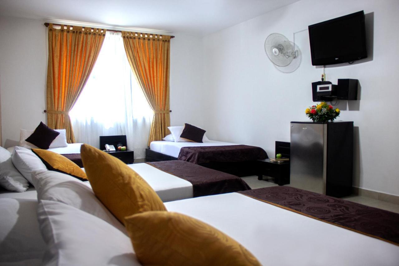 ميديلين Hotel Plazuela San Ignacio المظهر الخارجي الصورة