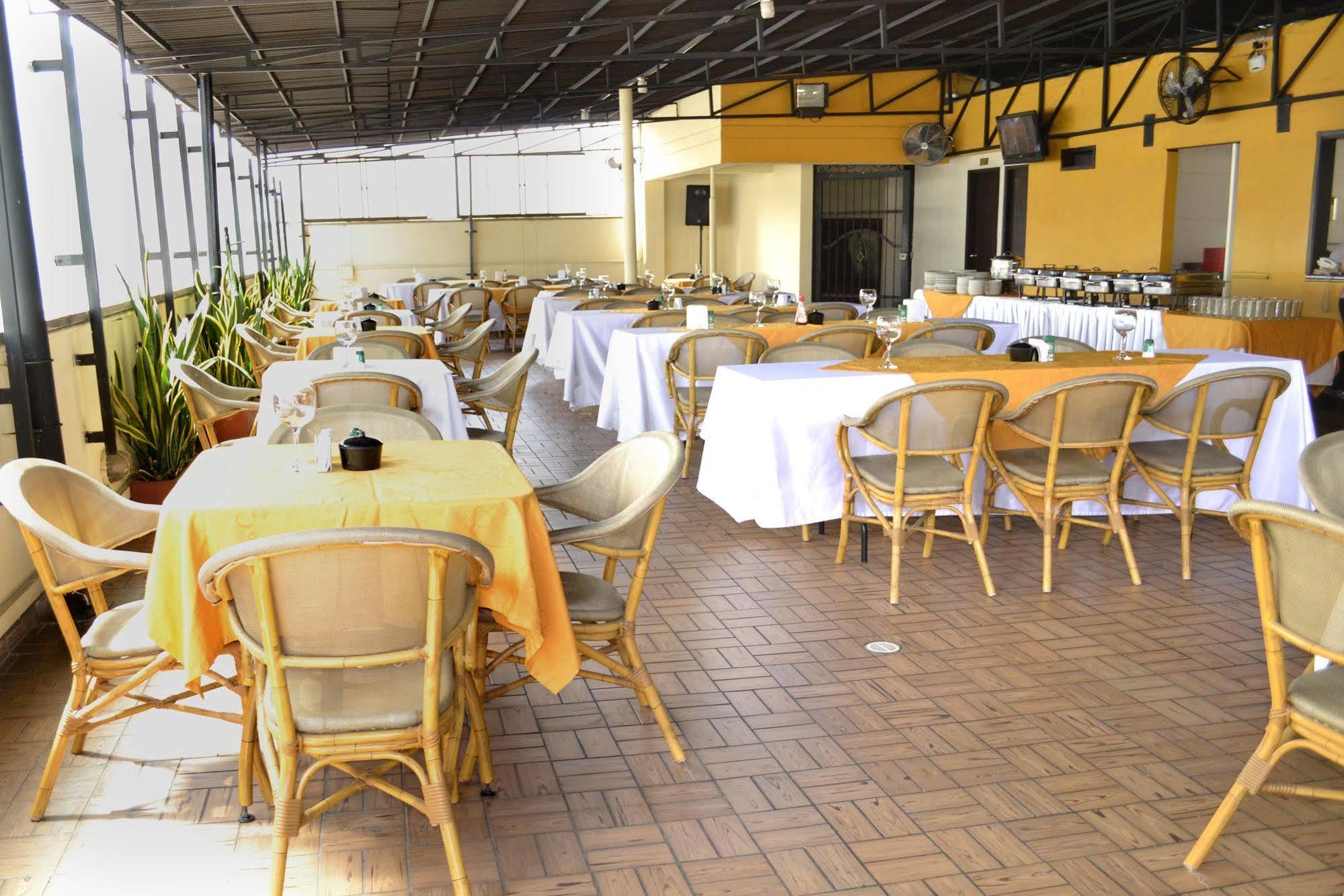 ميديلين Hotel Plazuela San Ignacio المظهر الخارجي الصورة